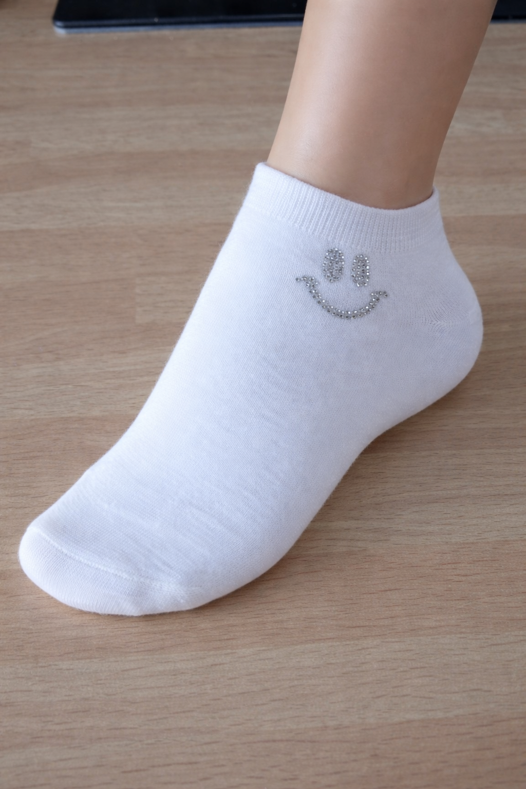 Socken mit Strasssteine als Smiley