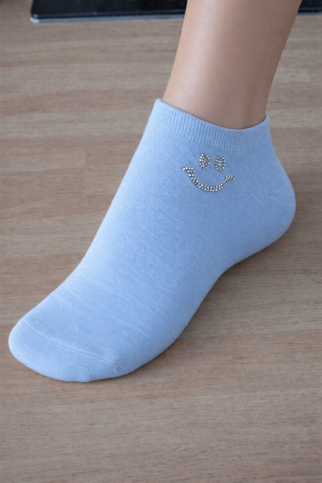 Socken mit Strasssteine als Smiley
